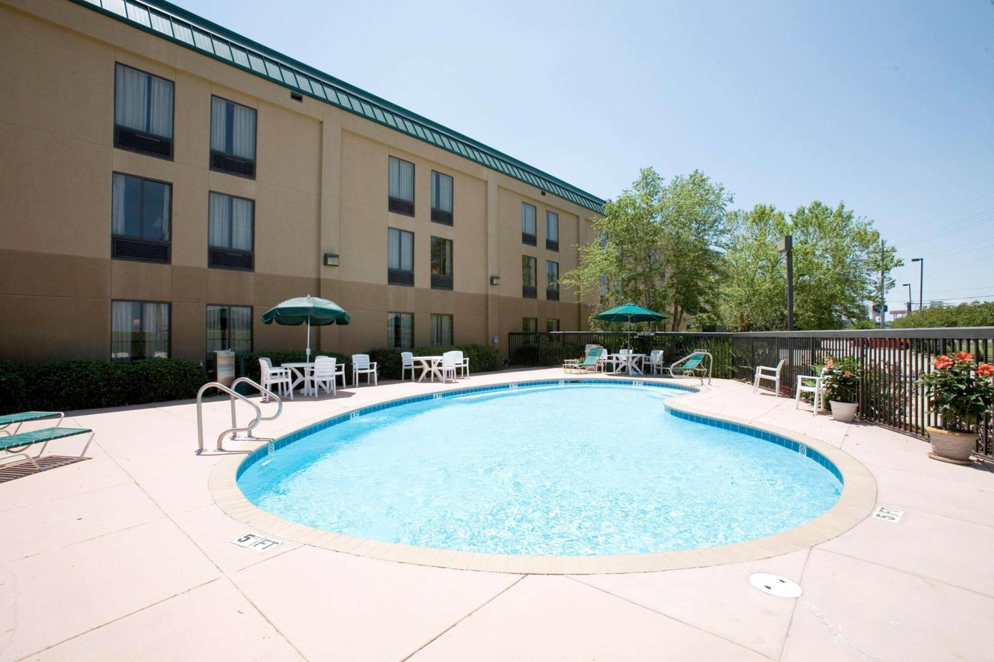 Hampton Inn Lafayette Louisiana Scott Екстериор снимка