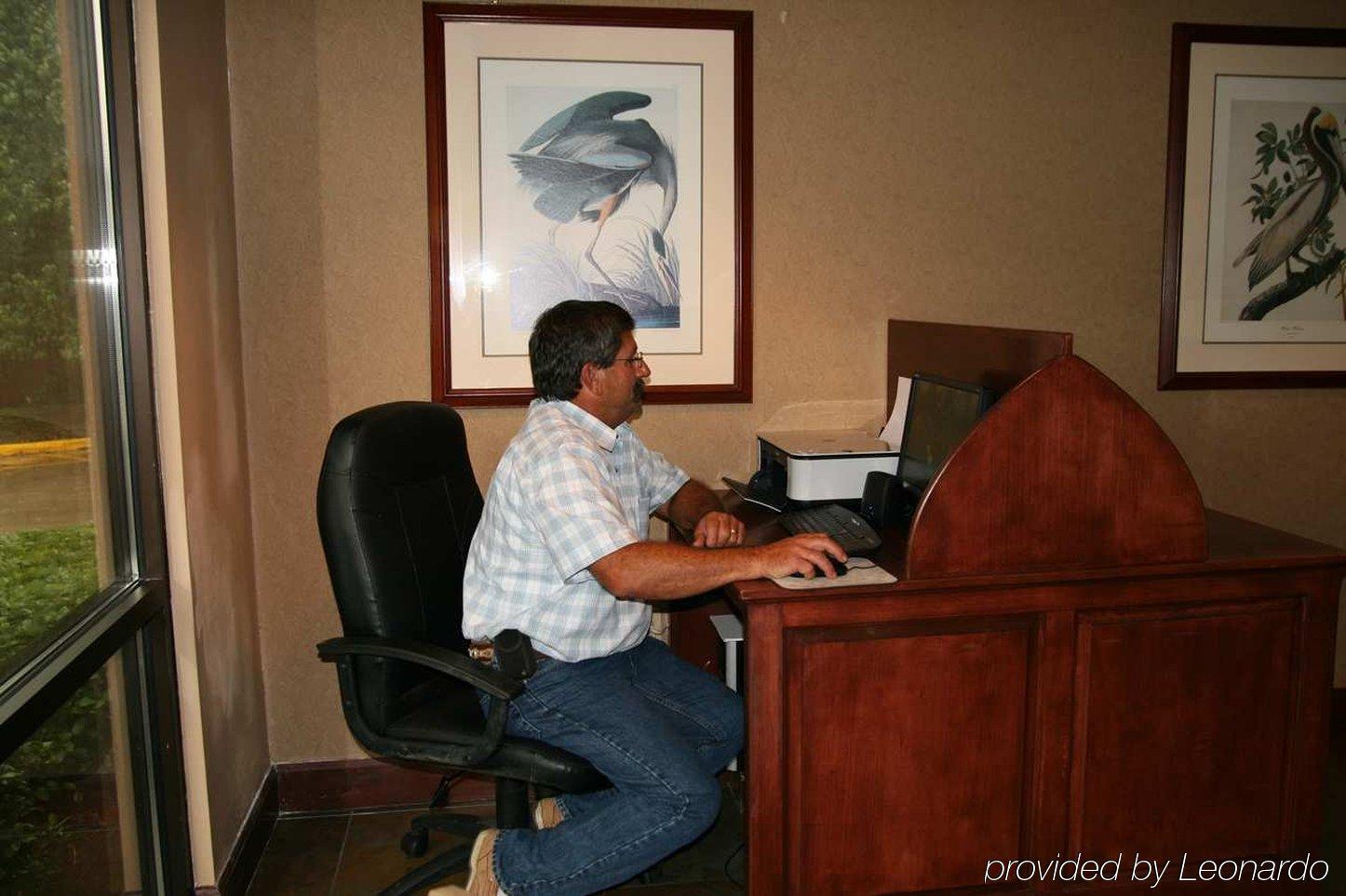Hampton Inn Lafayette Louisiana Scott Съоръжения снимка